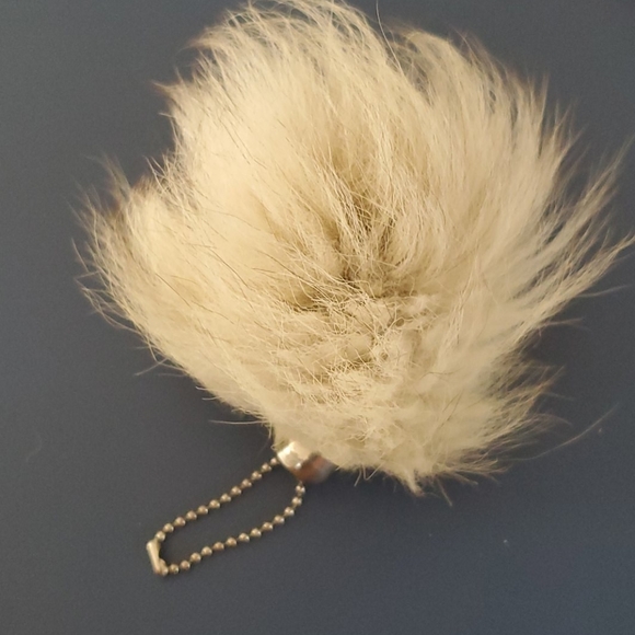 Fluff keychain - Picture 3 of 3